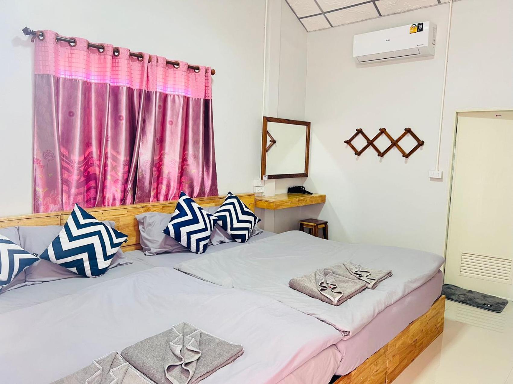 Lungwang Guest House Ban Rak Thai Eksteriør billede