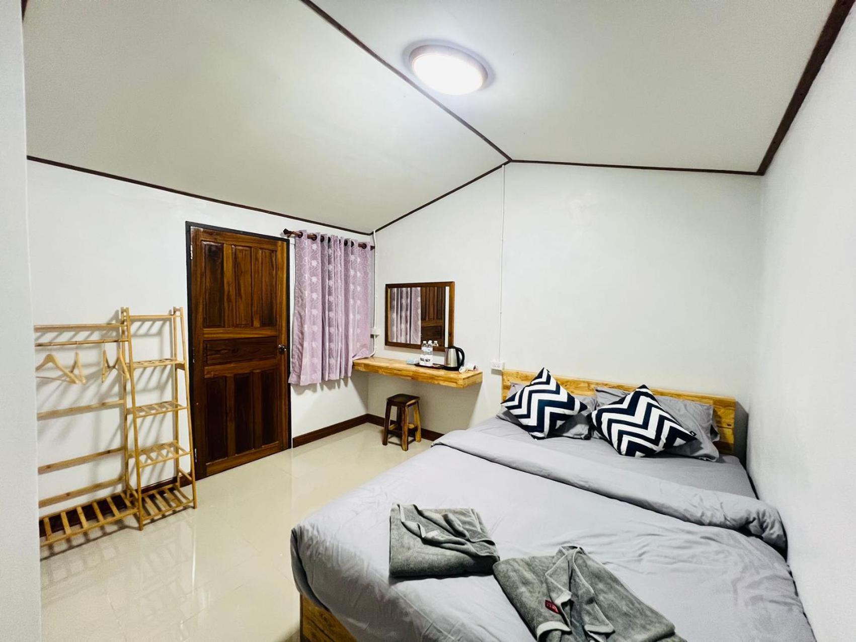 Lungwang Guest House Ban Rak Thai Eksteriør billede